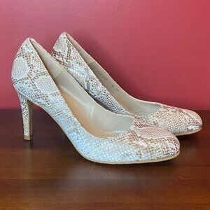 Brenda Zaro Women's Snakeskin Beige Pump Shoes - Size 39 (US 9) - NWT